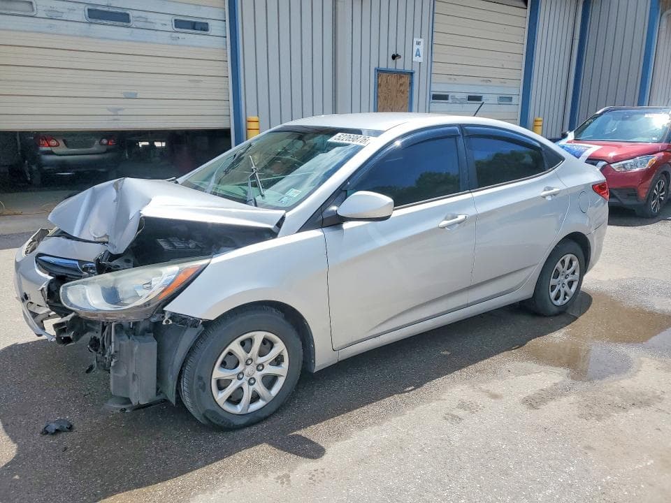 2013 HYUNDAI ACCENT - 1