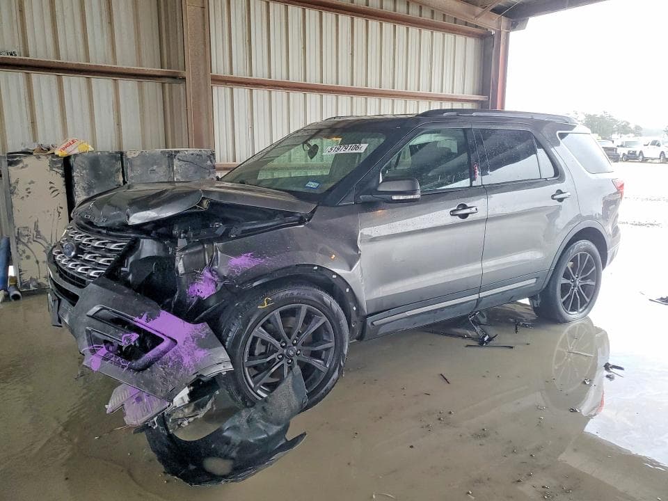 2017 FORD EXPLORER XLT - 1