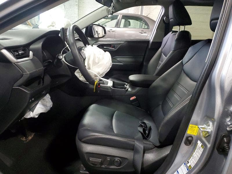 2021 TOYOTA RAV4 XLE PREMIUM 7