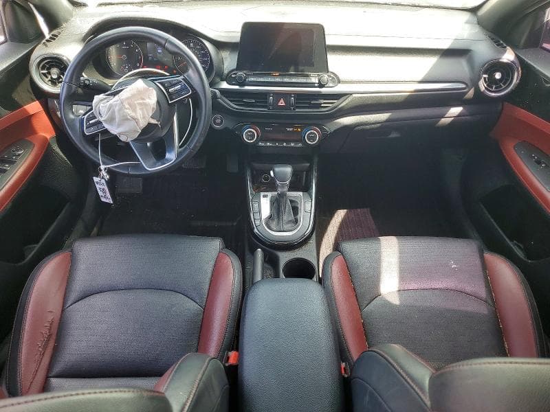 2019 KIA FORTE EX 8