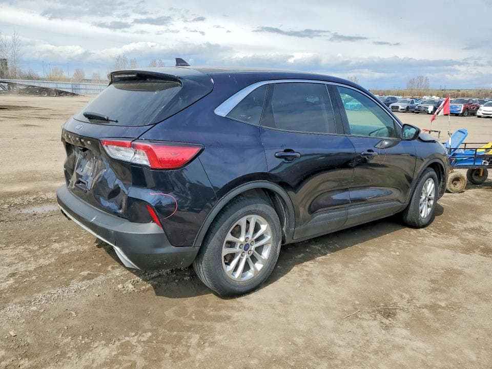 2021 FORD ESCAPE SE 3
