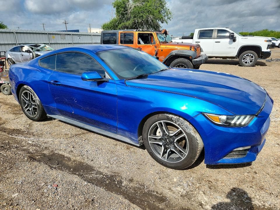 2017 FORD MUSTANG 4