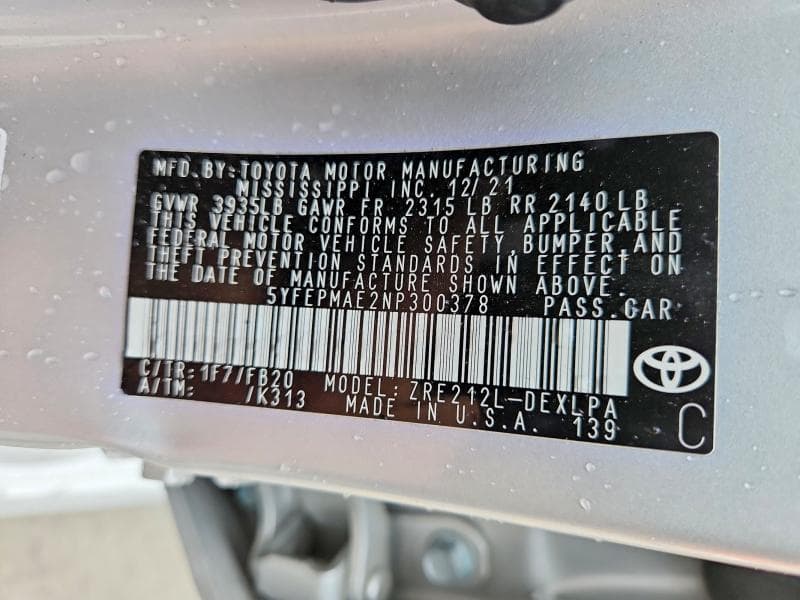 2022 TOYOTA COROLLA LE 12