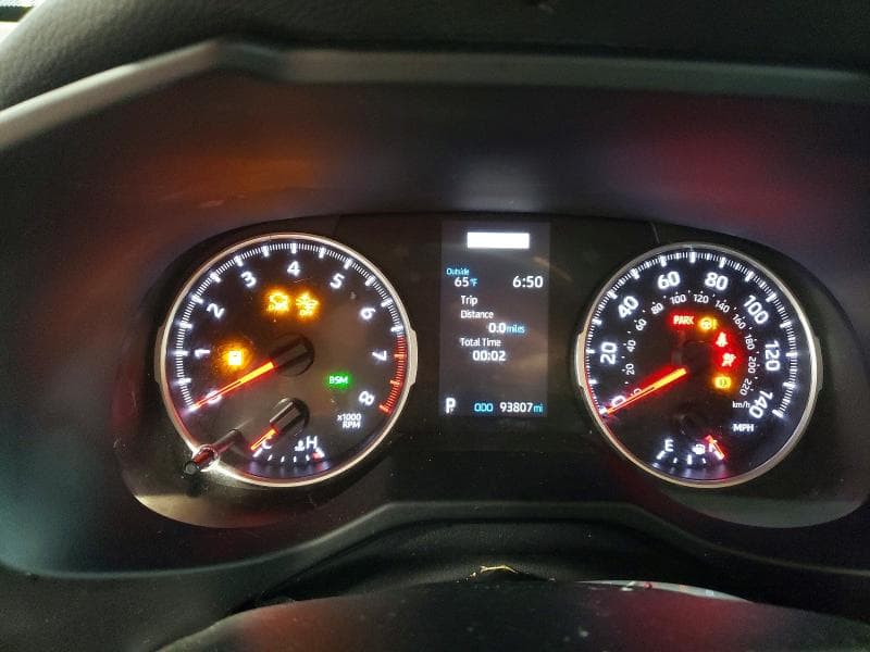 2021 TOYOTA RAV4 XLE PREMIUM 9