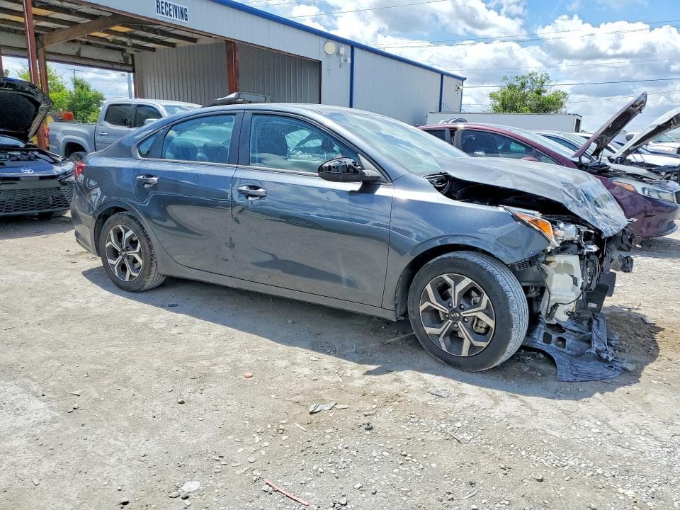 2021 KIA FORTE LXS 4