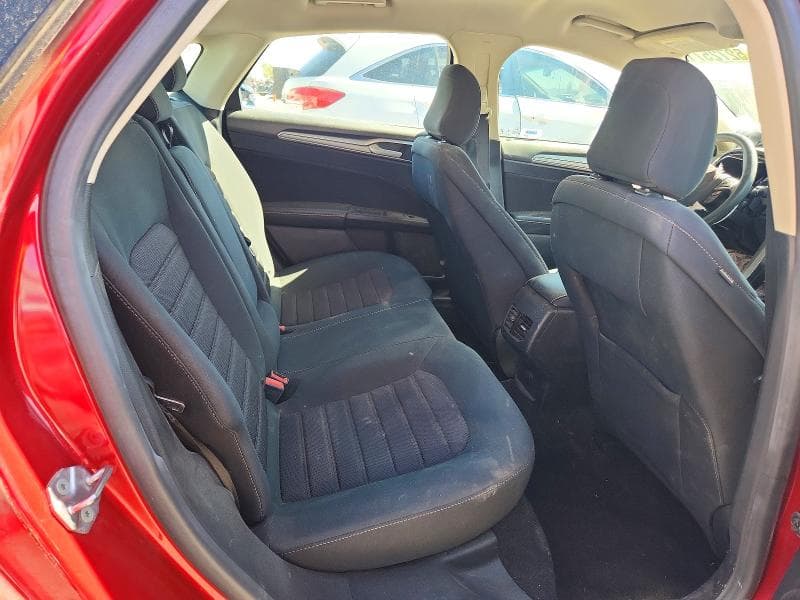 2020 FORD FUSION SE 10