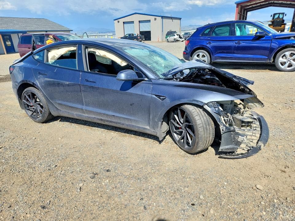 2024 TESLA MODEL 3 4