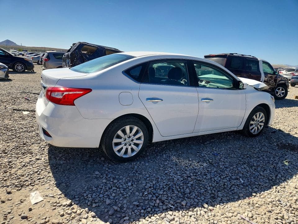 2018 NISSAN SENTRA S 3