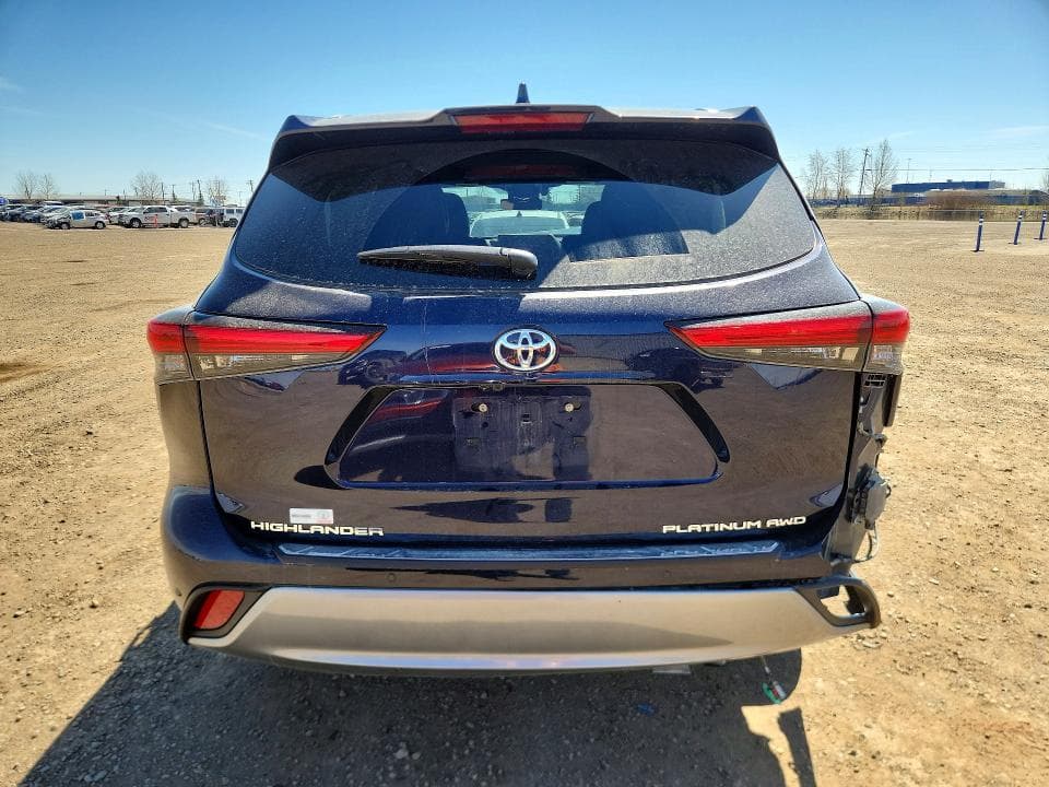 2022 TOYOTA HIGHLANDER PLATINUM 6