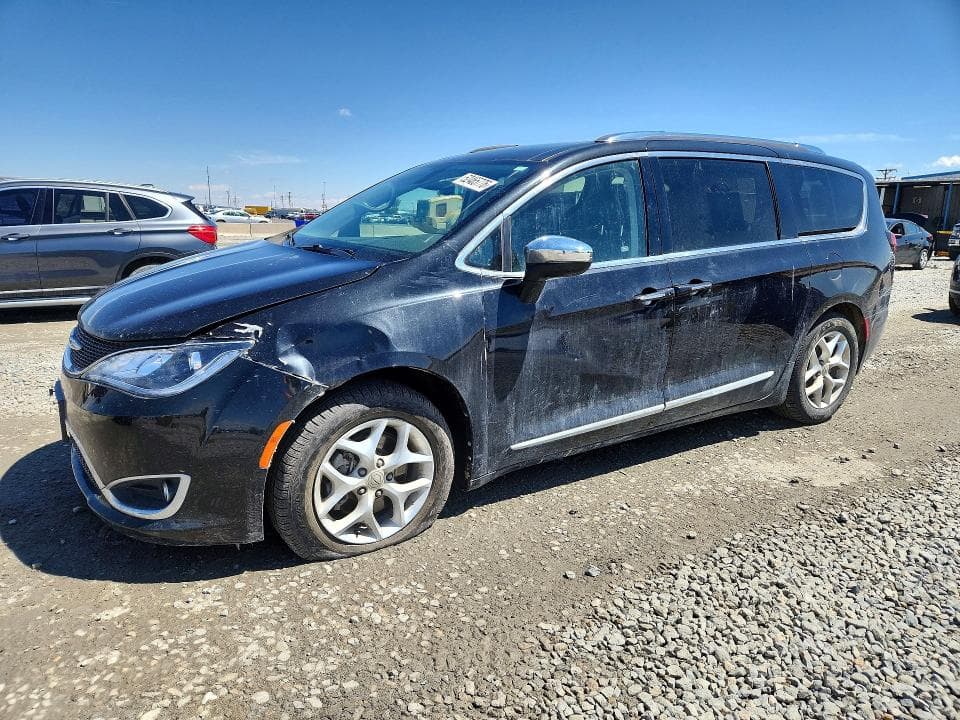 2020 CHRYSLER PACIFICA LIMITED - 1