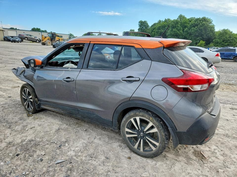 2018 NISSAN KICKS SV 2