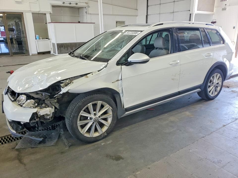 2018 VOLKSWAGEN GOLF ALLTRACK S S - 1