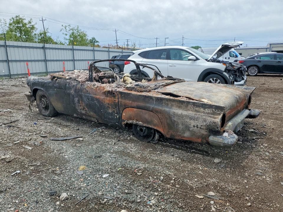 1957 FORD THUNDERBIRD 2
