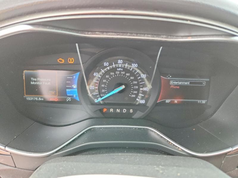 2017 FORD FUSION SE 9