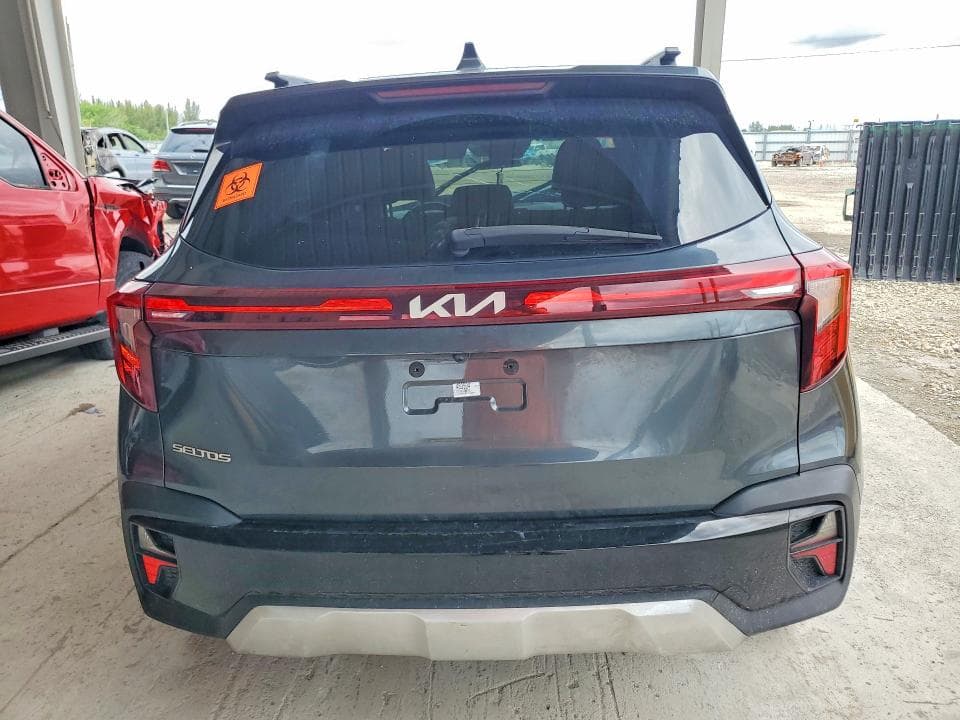 2024 KIA SELTOS EX 6