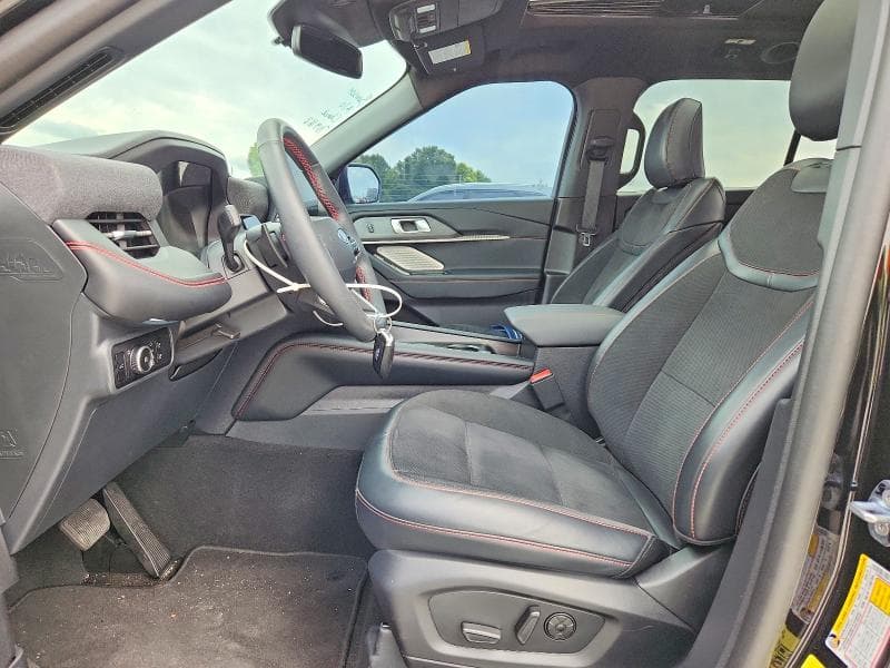 2025 FORD EXPLORER ST 7