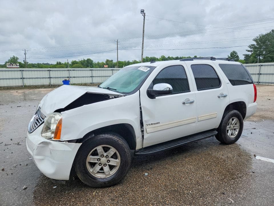 2011 GMC YUKON - 1