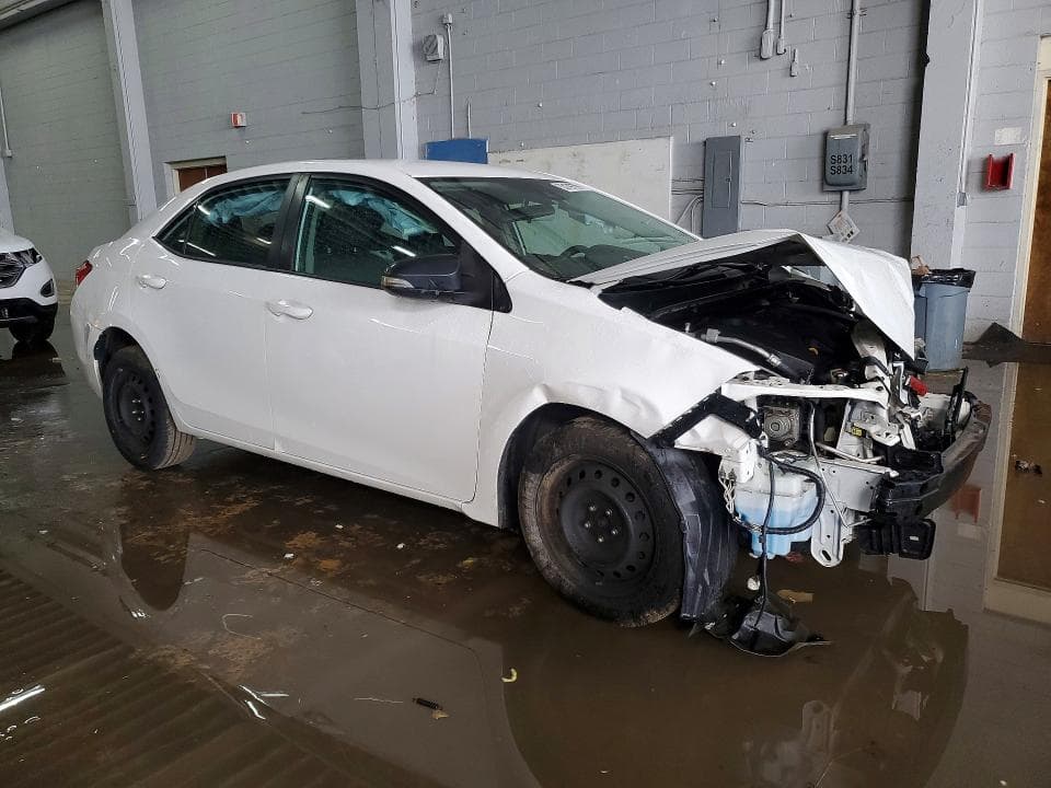 2017 TOYOTA COROLLA LE 4