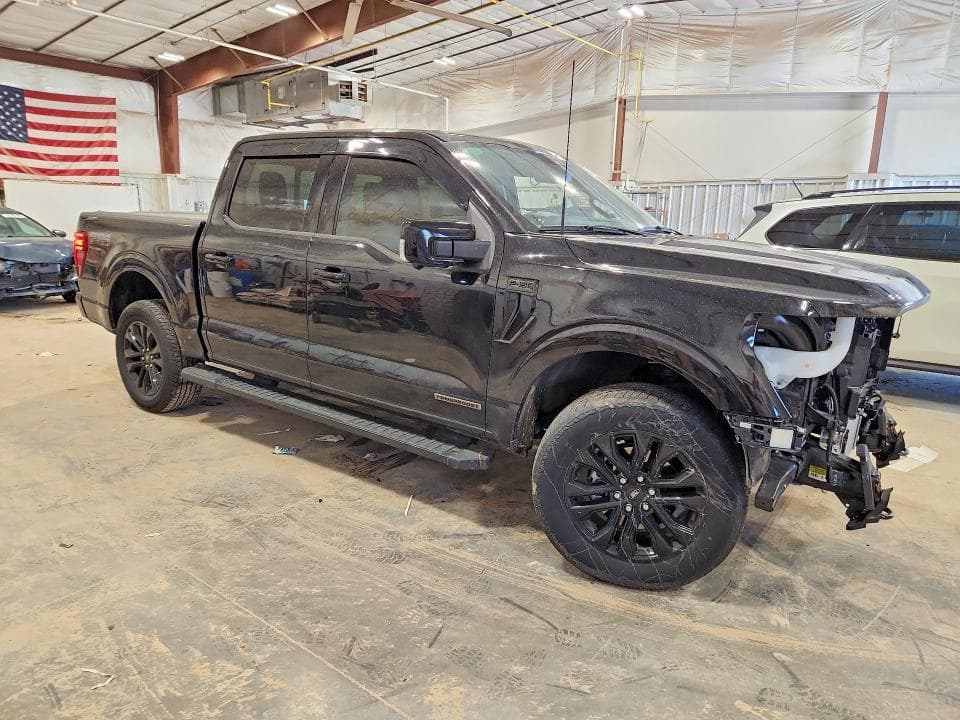 2025 FORD F150 LARIAT 4