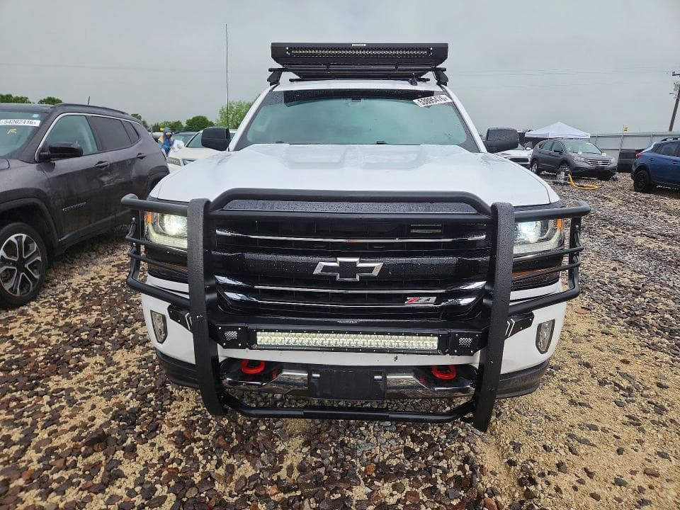 2018 CHEVROLET SILVERADO K1500 LT 5