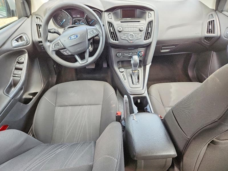 2017 FORD FOCUS SE 8