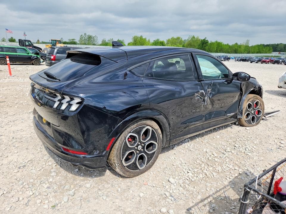 2022 FORD MUSTANG MACH-E GT 3