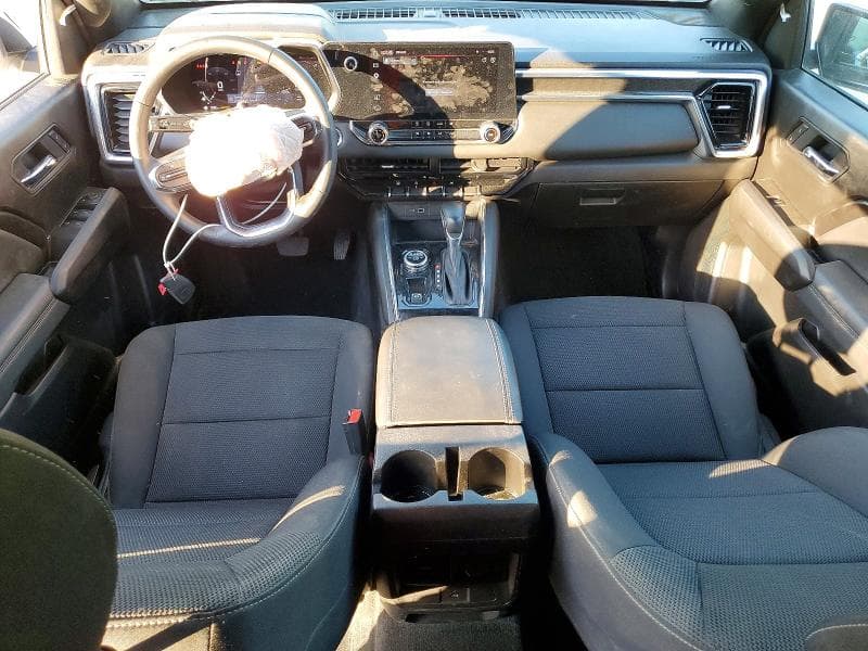 2025 GMC CANYON ELEVATION 8
