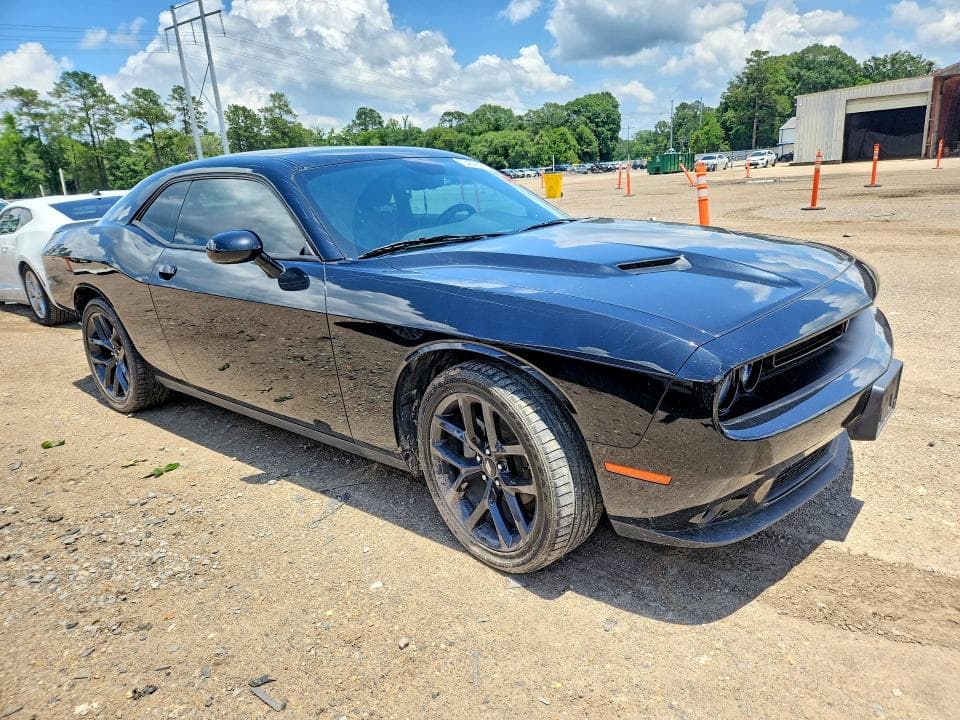 2023 DODGE CHALLENGER SXT 4