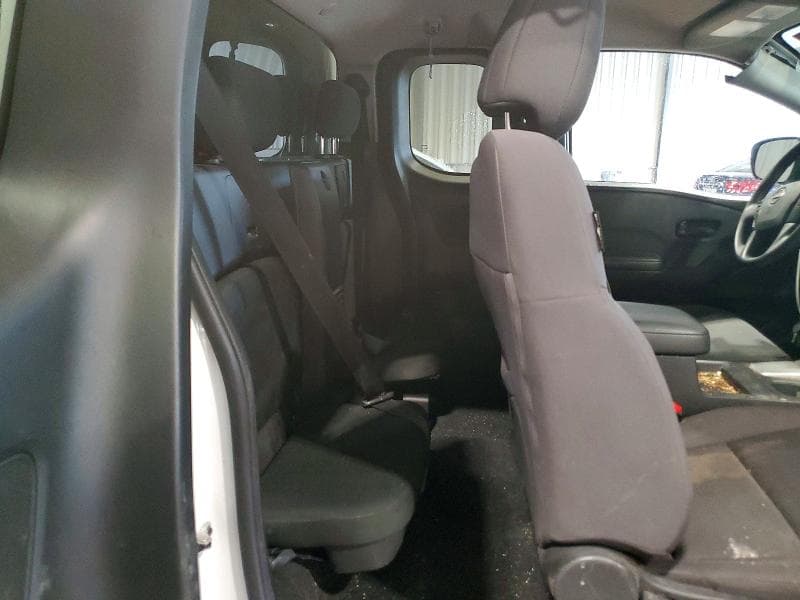 2024 NISSAN FRONTIER S 10