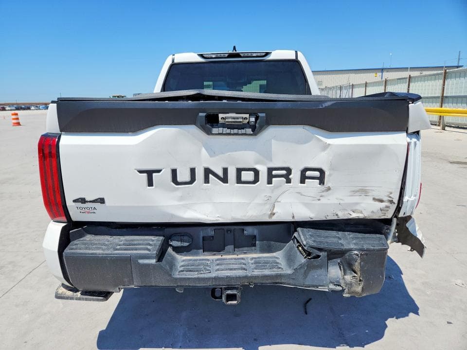 2023 TOYOTA TUNDRA SR5 6