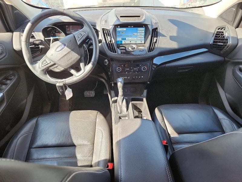 2018 FORD ESCAPE TITANIUM 8