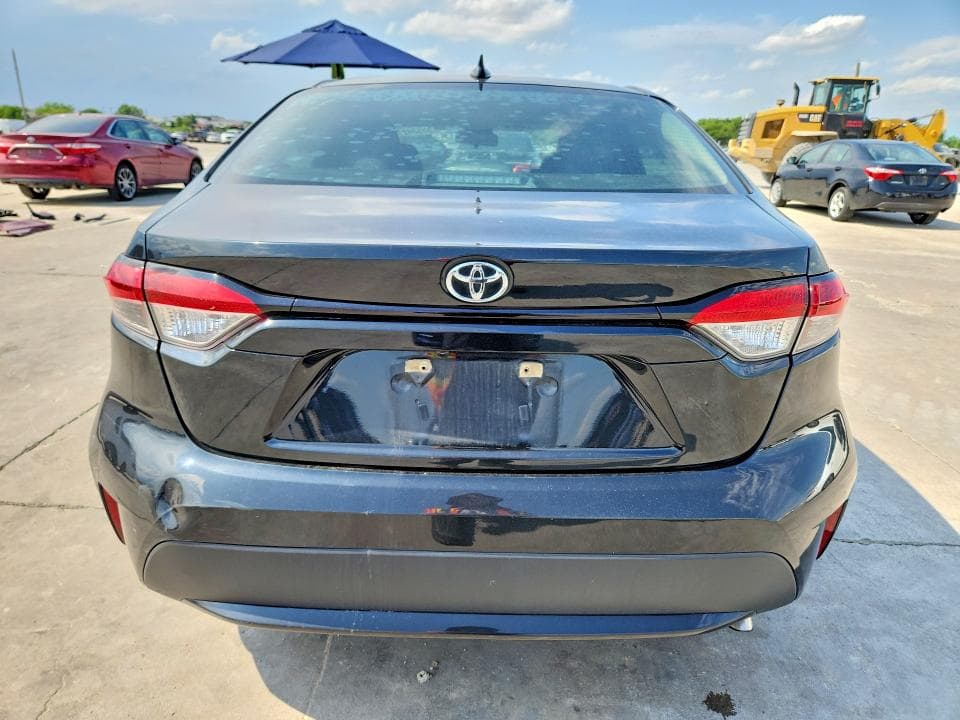 2021 TOYOTA COROLLA LE 6