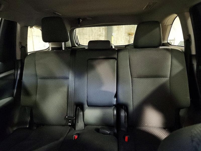 2019 TOYOTA HIGHLANDER LE 10