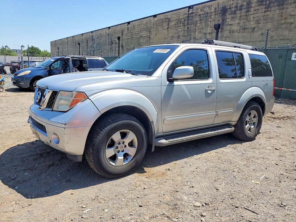 2005 NISSAN PATHFINDER - 1