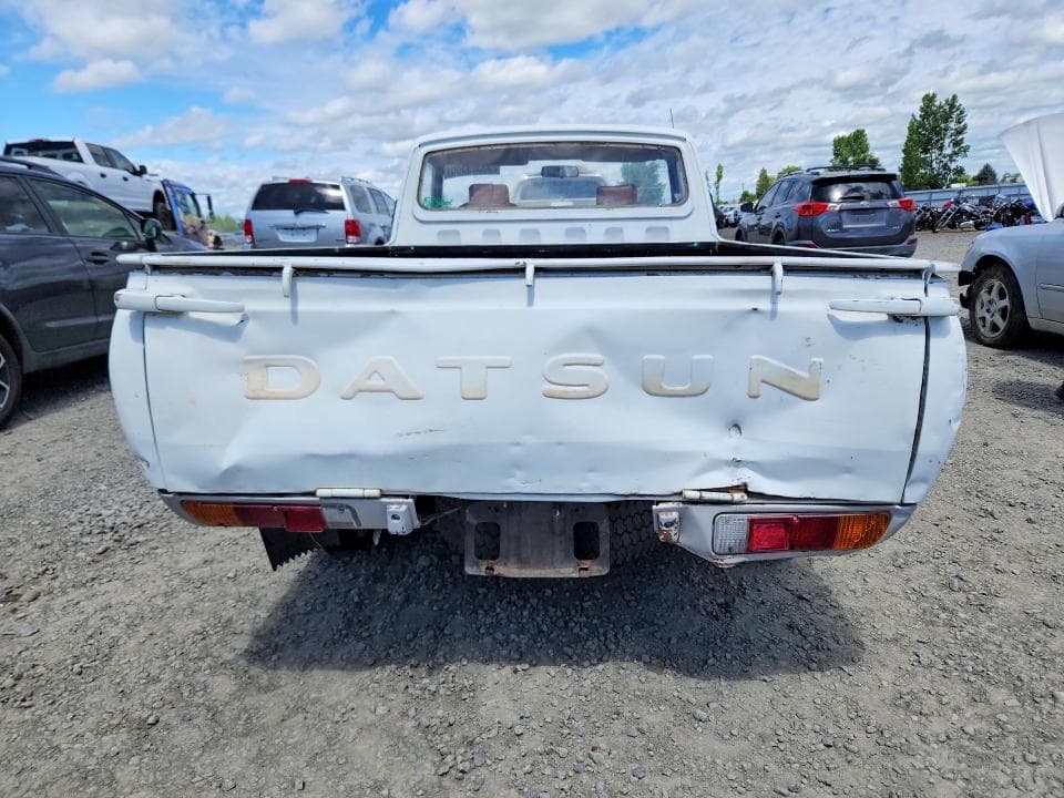1973 DATSUN 620 6