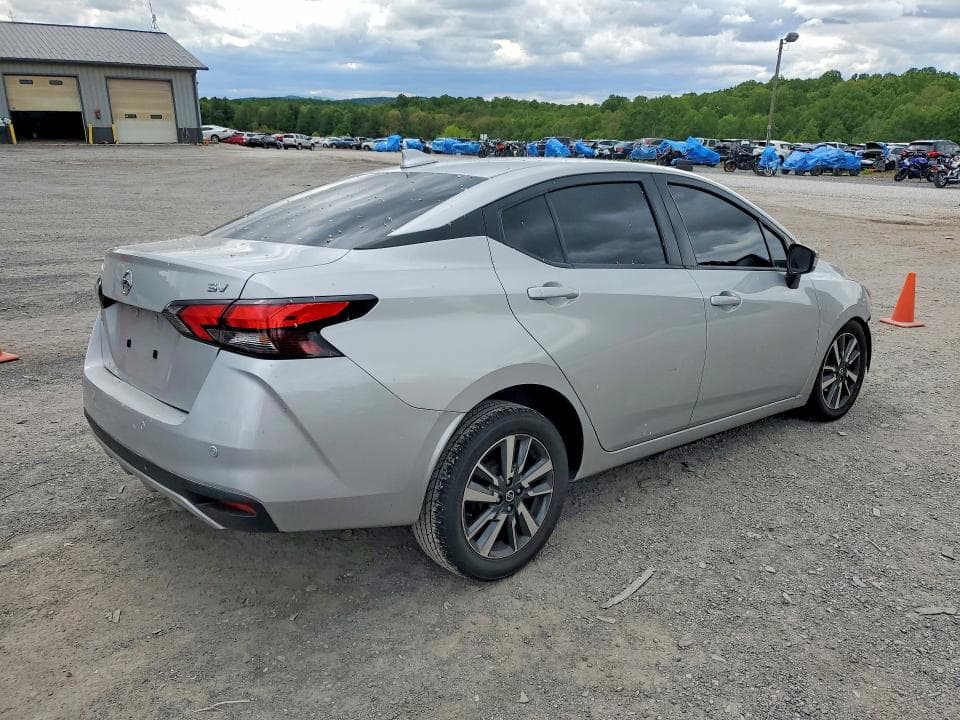 2021 NISSAN VERSA SV 3