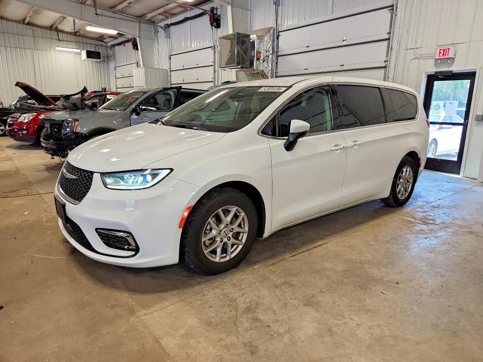2023 CHRYSLER PACIFICA