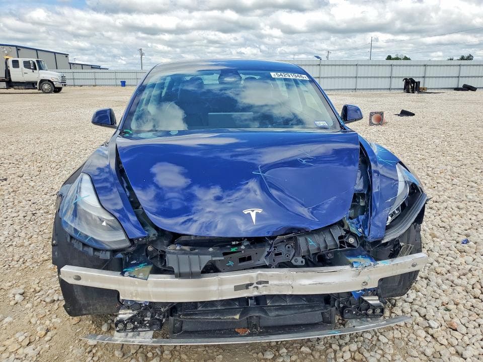 2022 TESLA MODEL 3 5