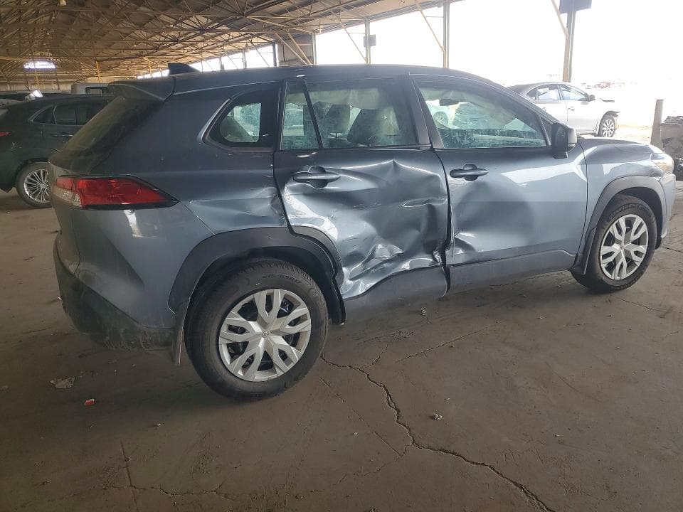 2024 TOYOTA COROLLA CROSS L 3