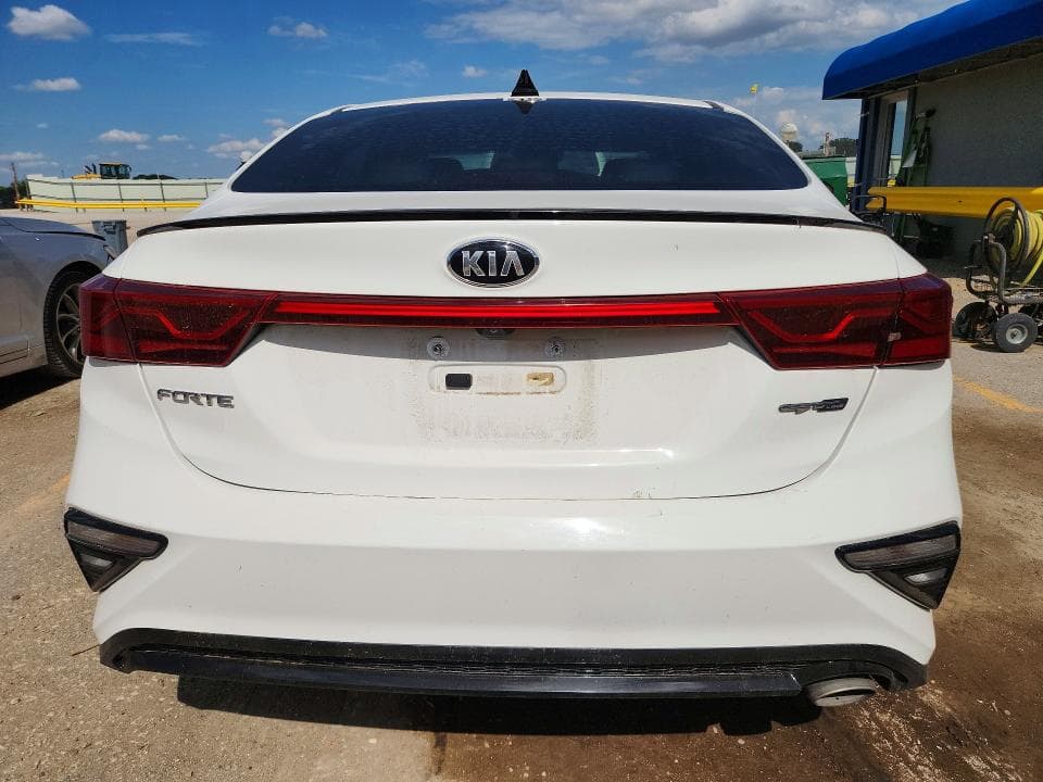 2020 KIA FORTE GT LINE 6