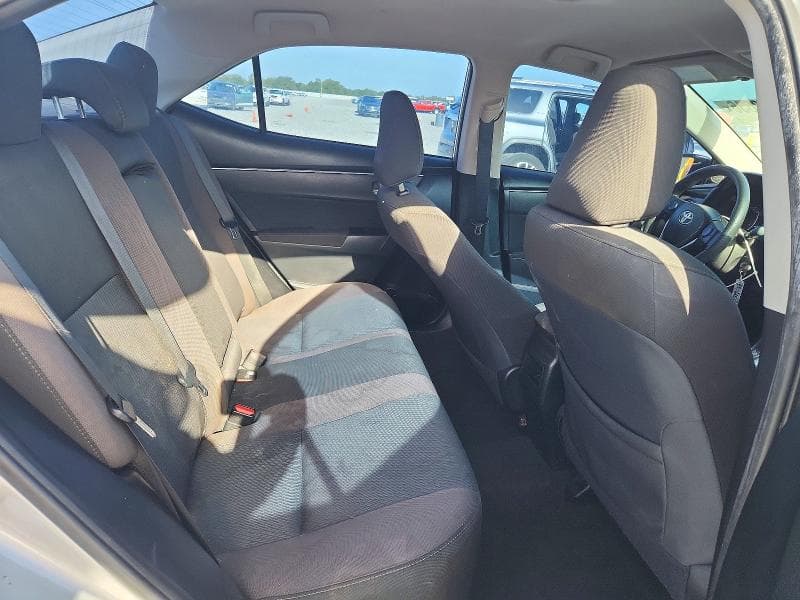 2018 TOYOTA COROLLA LE 10