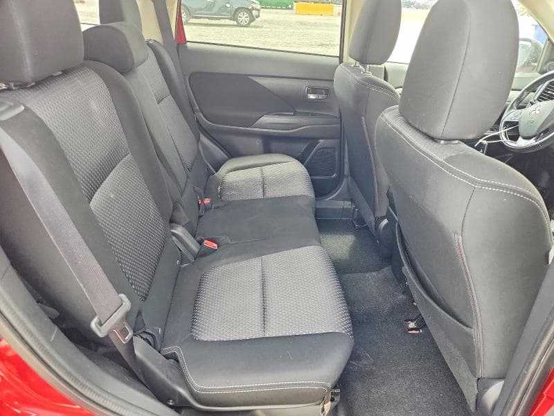 2018 MITSUBISHI OUTLANDER SE 11