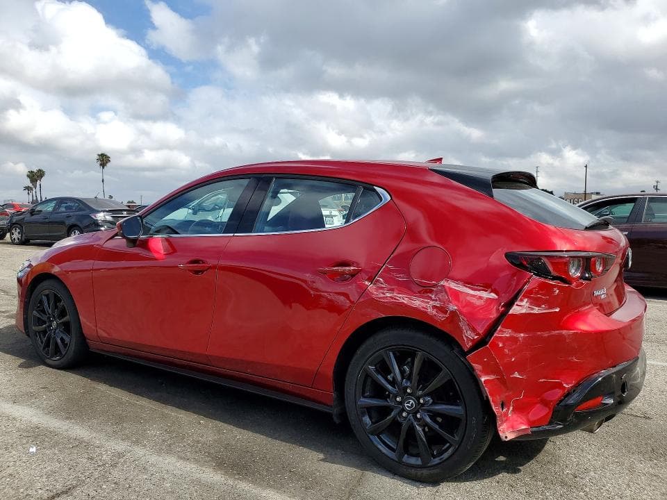 2020 MAZDA 3 PREMIUM 2