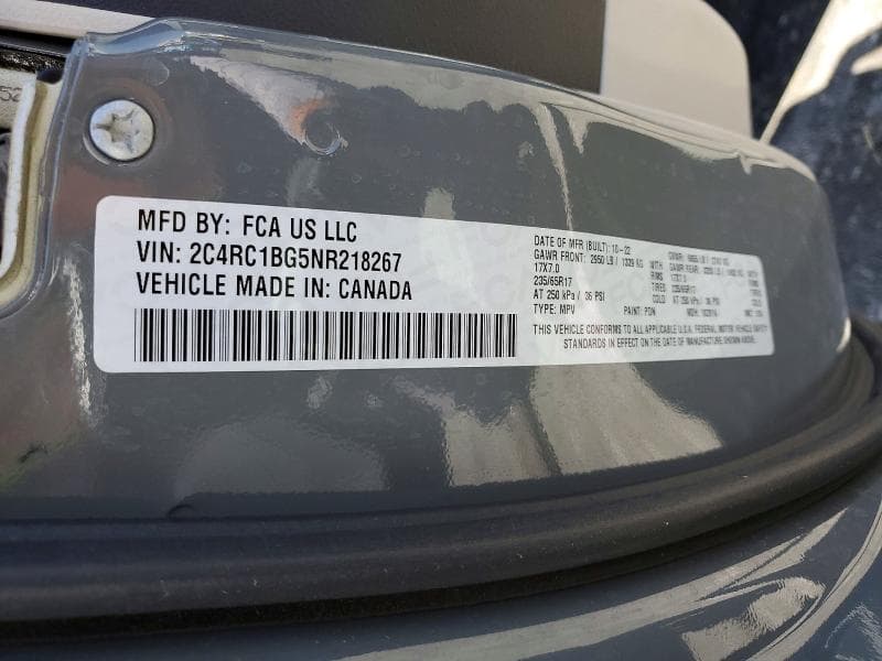 2022 CHRYSLER PACIFICA TOURING L 12