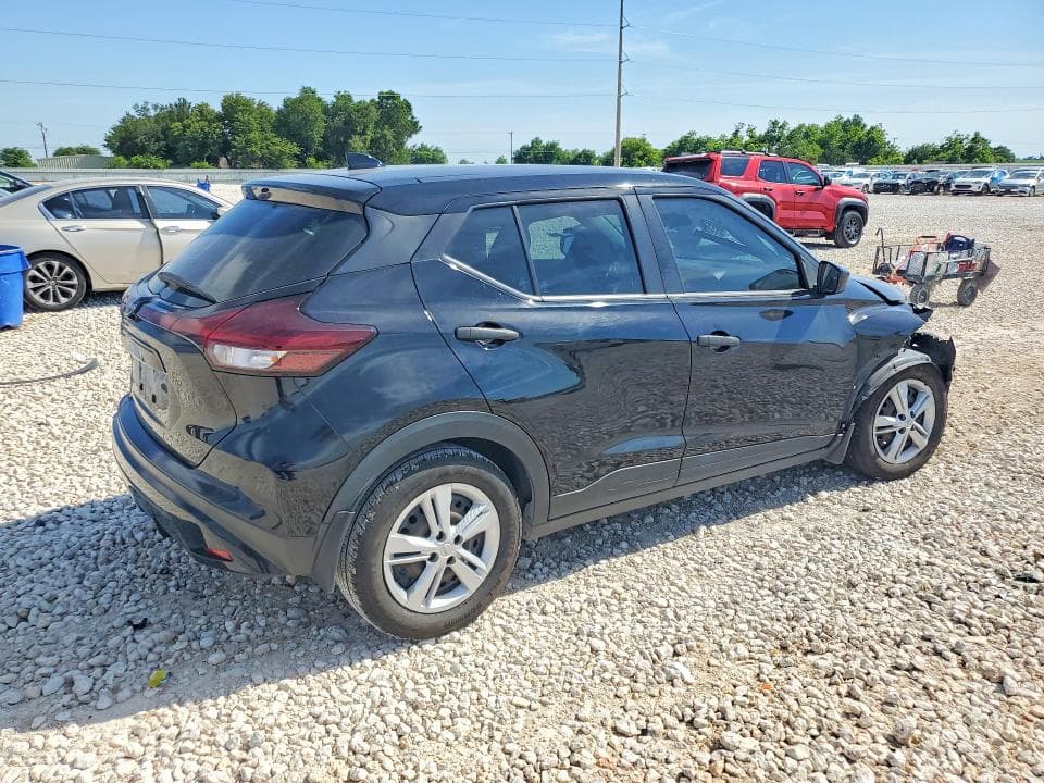 2022 NISSAN KICKS S 3