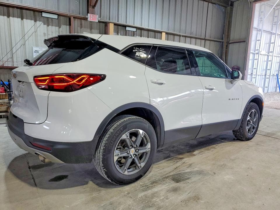2023 CHEVROLET BLAZER 2LT 3