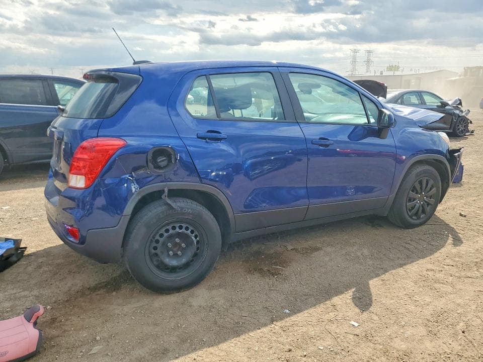 2017 CHEVROLET TRAX LS 3