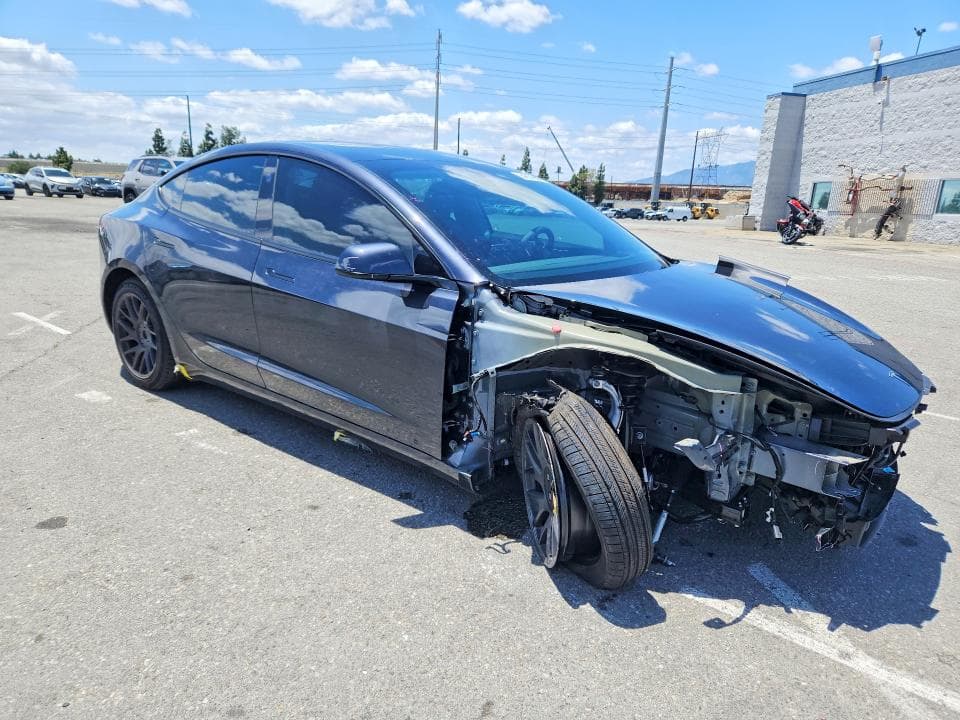 2025 TESLA MODEL 3 4