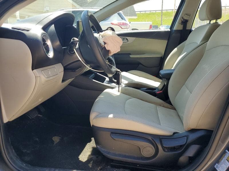2023 KIA FORTE LXS 7