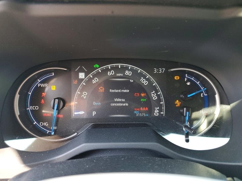 2023 TOYOTA RAV4 LE 9